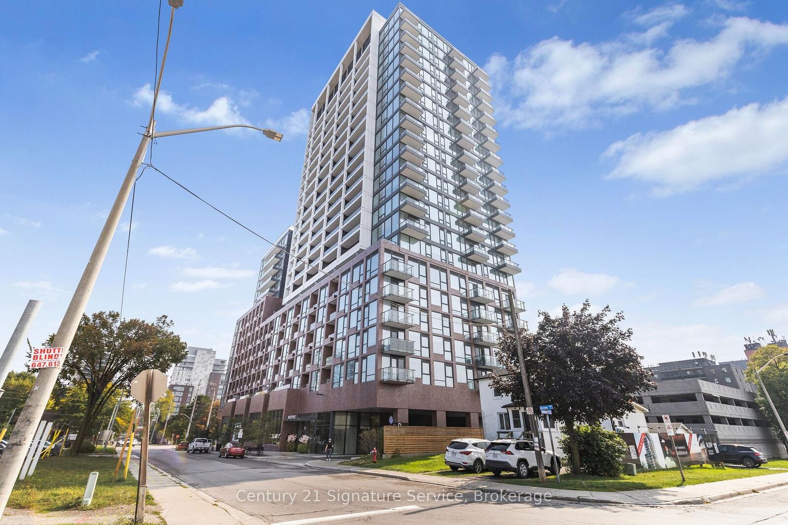 Photo de la propriété:  28 Ann Street 410  ON L5G 0E1 