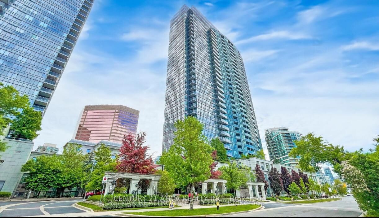 Property Photo:  15 Greenview Avenue 1604  ON M2M 3M7 