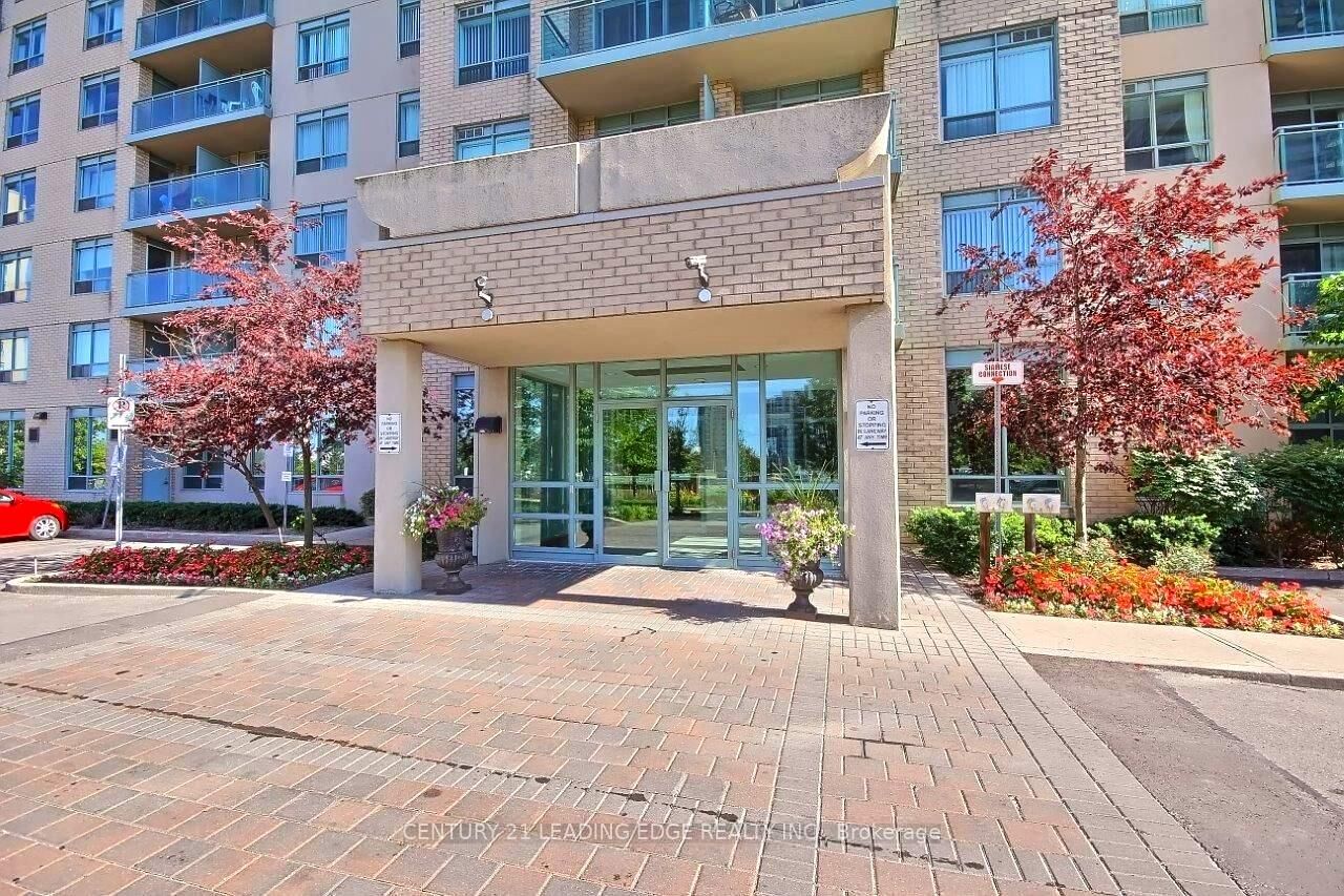Property Photo:  39 Oneida Crescent 307  ON L4B 4T9 