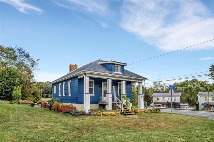 10149 Washington Ave.  North Huntingdon PA 15642 photo