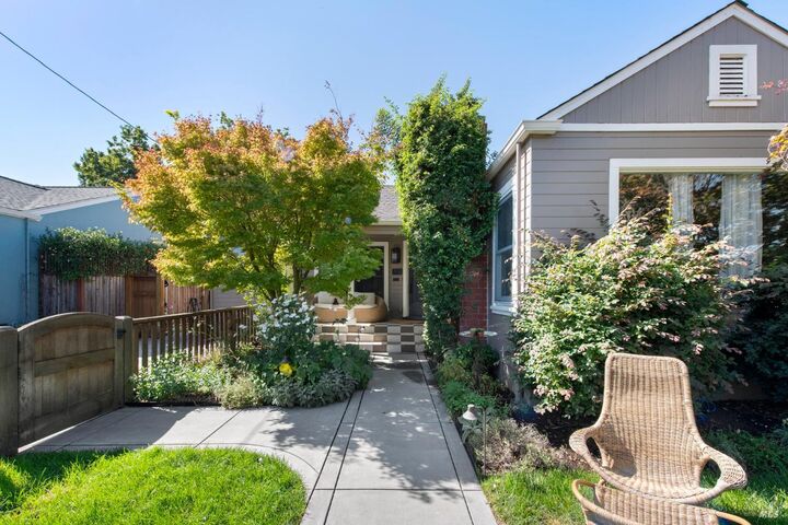 Property Photo:  704 5th Street  CA 94952 