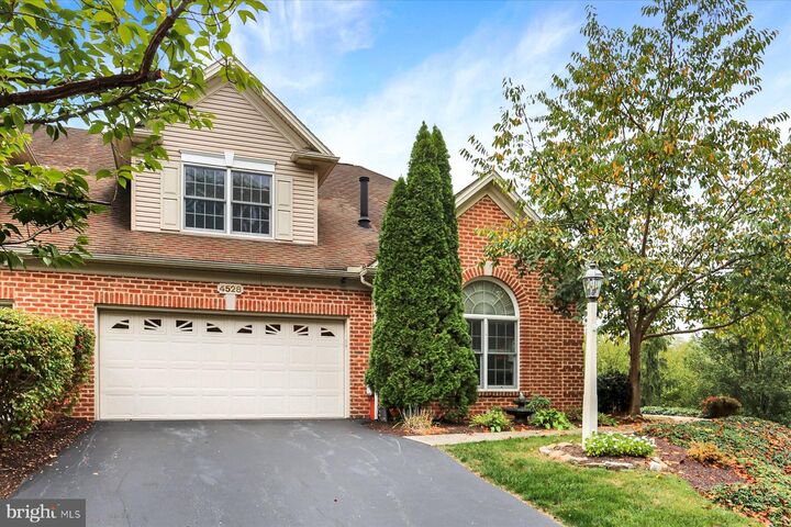 Property Photo:  4528 Laurelwood Drive  PA 17110 