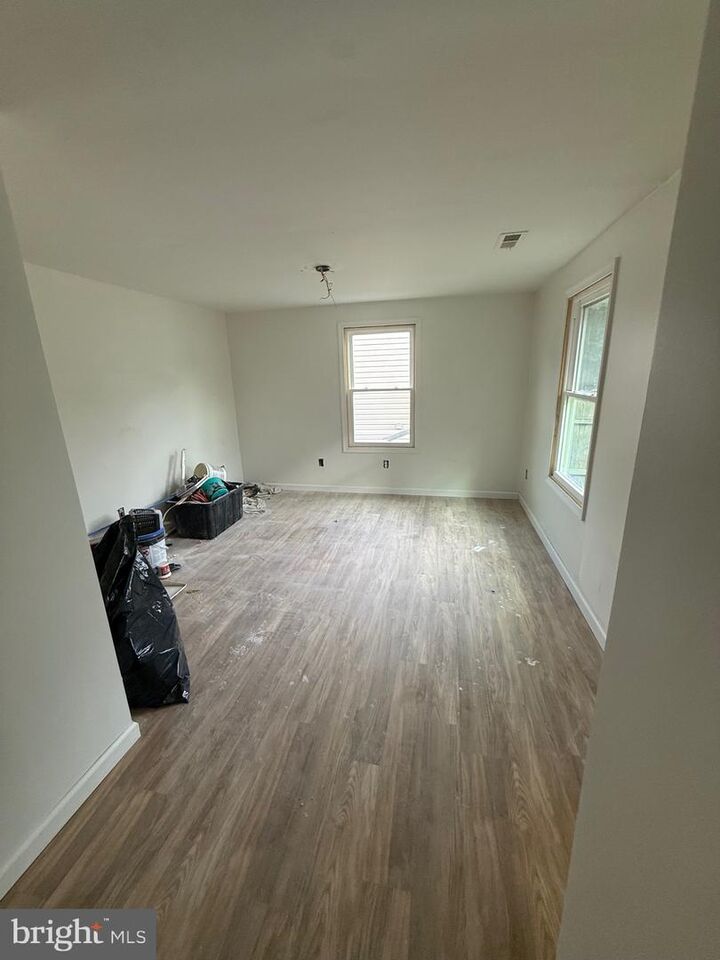 Property Photo: 1109 Shawnee Avenue MD 21801