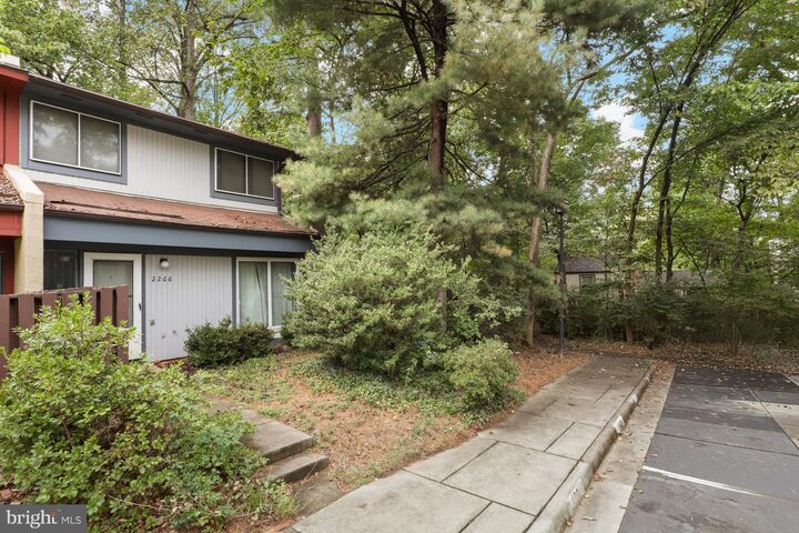 Property Photo: 2266 White Cornus Lane VA 20191