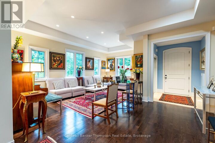 Photo de la propriété:  16 Deerfoot Trail  ON P1H 0A6 