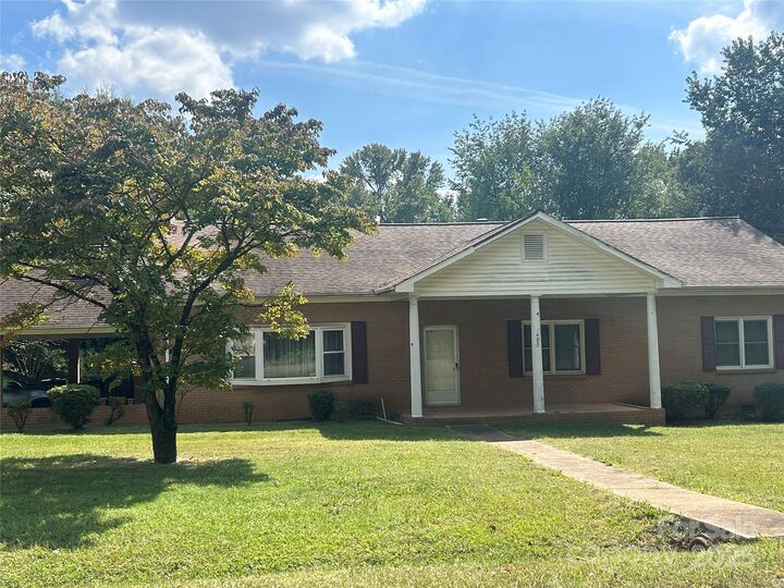 403 Catawba Avenue  Davidson NC 28036 photo