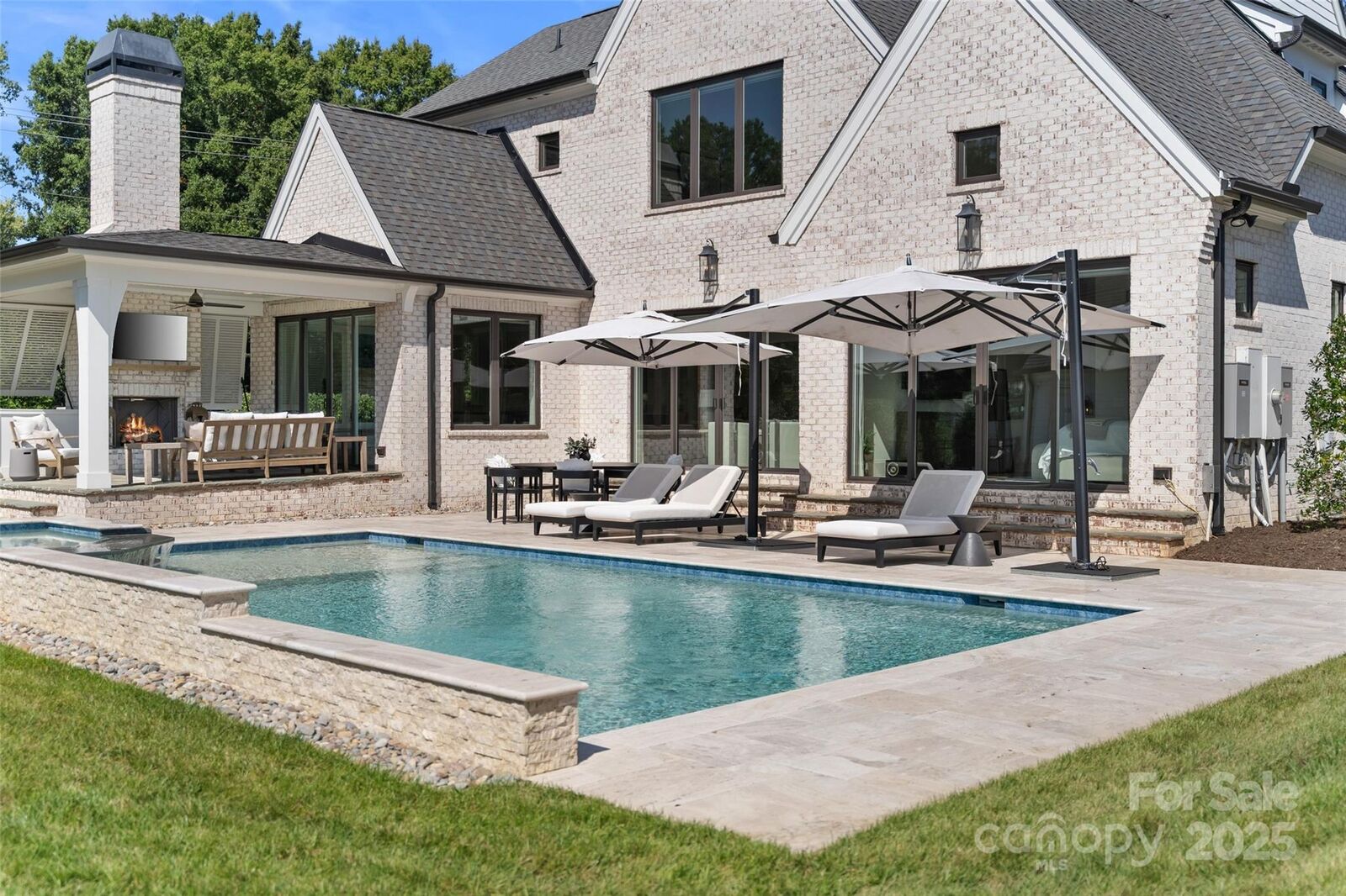 Property Photo:  2147 Sharon Avenue  NC 28211 