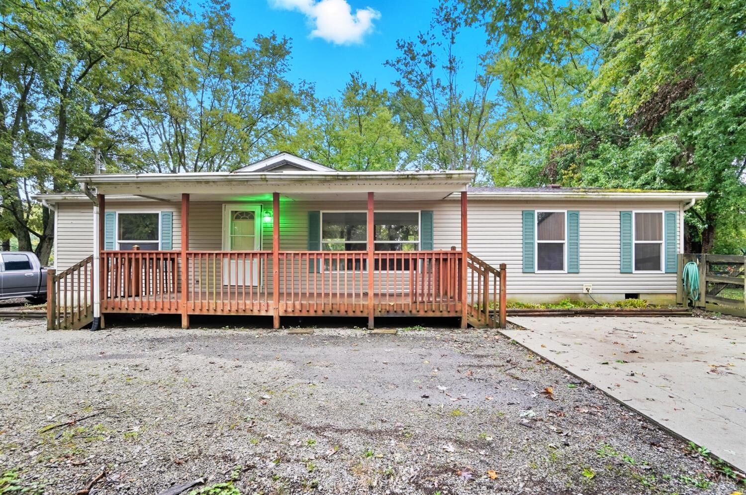 Property Photo:  21 Kimlor Lane  OH 45177 