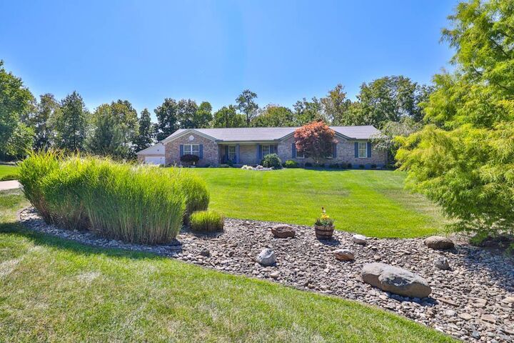 Property Photo:  4005 Hollin Lane  OH 45013 