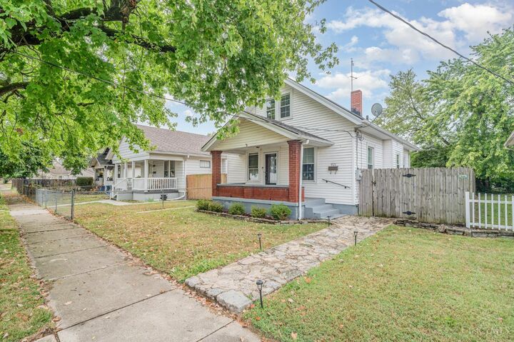 Property Photo:  921 Weller Avenue  OH 45015 