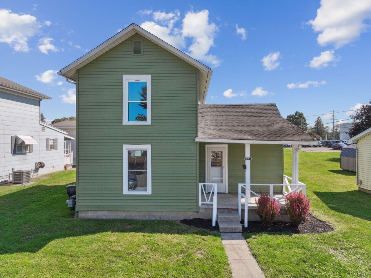 Property Photo: 240 N Wing Street OH 43055