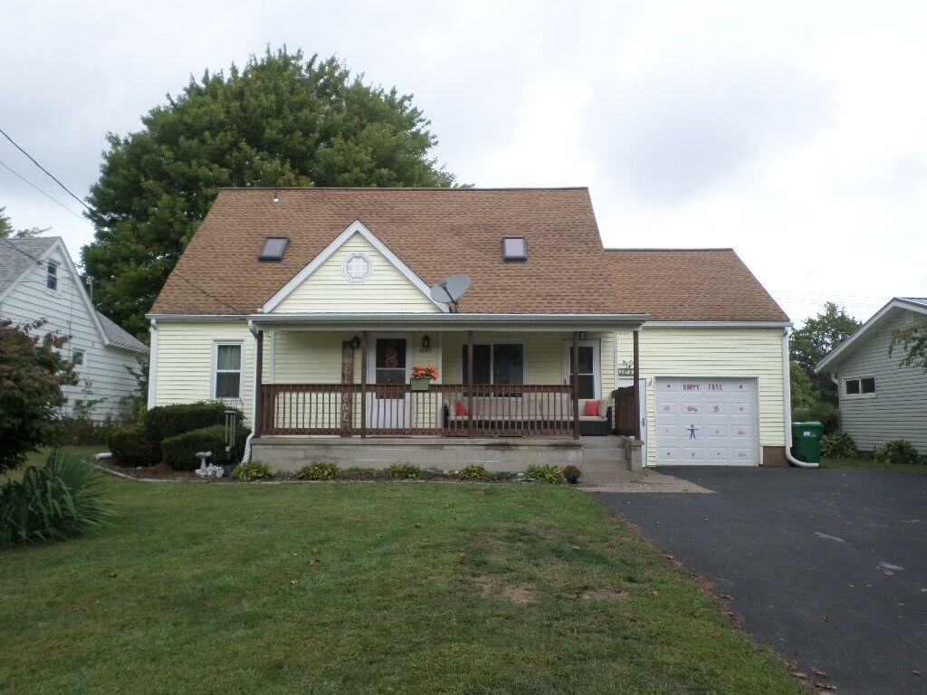 Property Photo: 3638 Ridge Parkway PA 16510