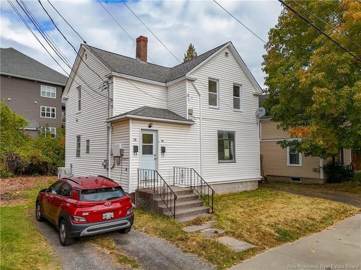 Photo de la propriété:  79-81 Hayes Street  NB E3A 2T7 