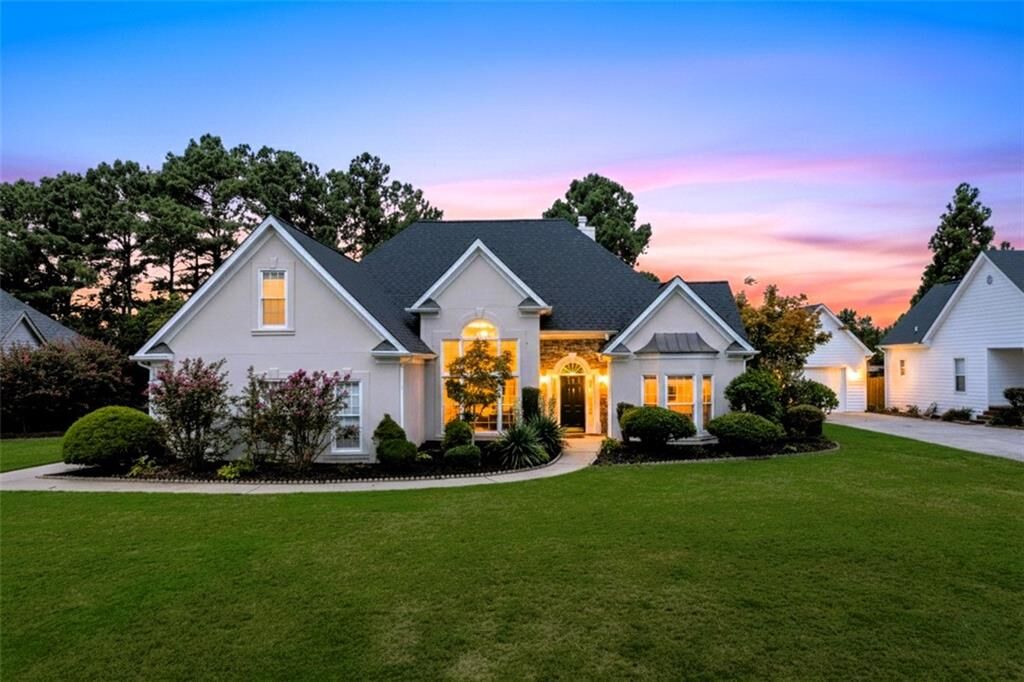 Property Photo:  724 Highland Ridge Pointe  GA 30045 