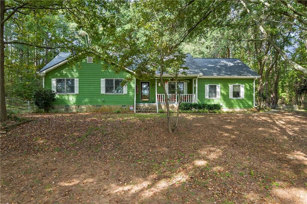 Property Photo:  814 Jack Neely Road  GA 30016 
