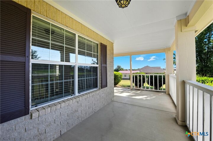 Property Photo:  730 Kenney Drive  TX 76522 