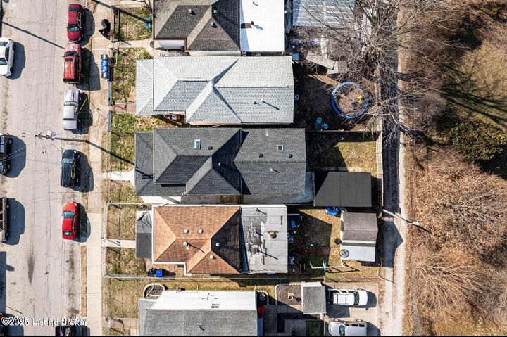 Property Photo: 2919 Montgomery St KY 40212