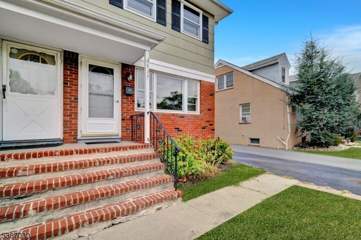 Property Photo: 517 Vosseller Ave NJ 08805