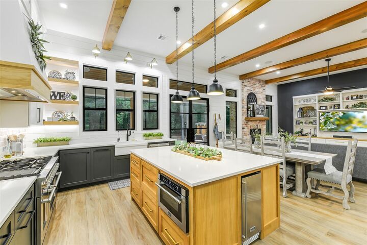 13142 Royal Hill Court  Montgomery TX 77316 photo