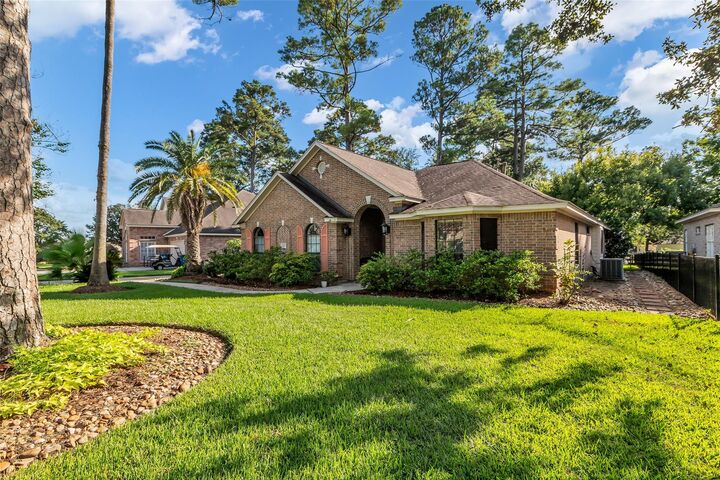 Property Photo: 12177 Arcturus Drive TX 77318