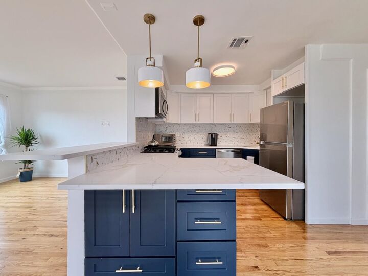 Property Photo: 126 Ogden Ave 3 NJ 07307