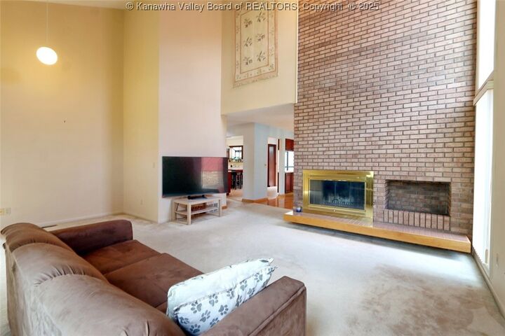 Property Photo: 216 Woodbridge Drive WV 25311