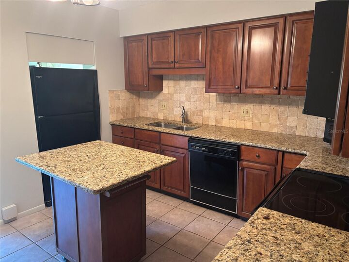 Property Photo:  6645 1st Avenue N 307  FL 33710 