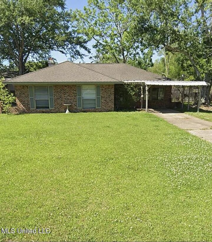 7400 Kentwood Drive  Biloxi MS 39532 photo