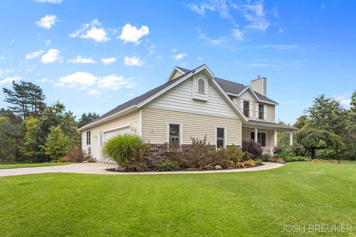 Property Photo:  4282 131st Avenue  MI 49419 