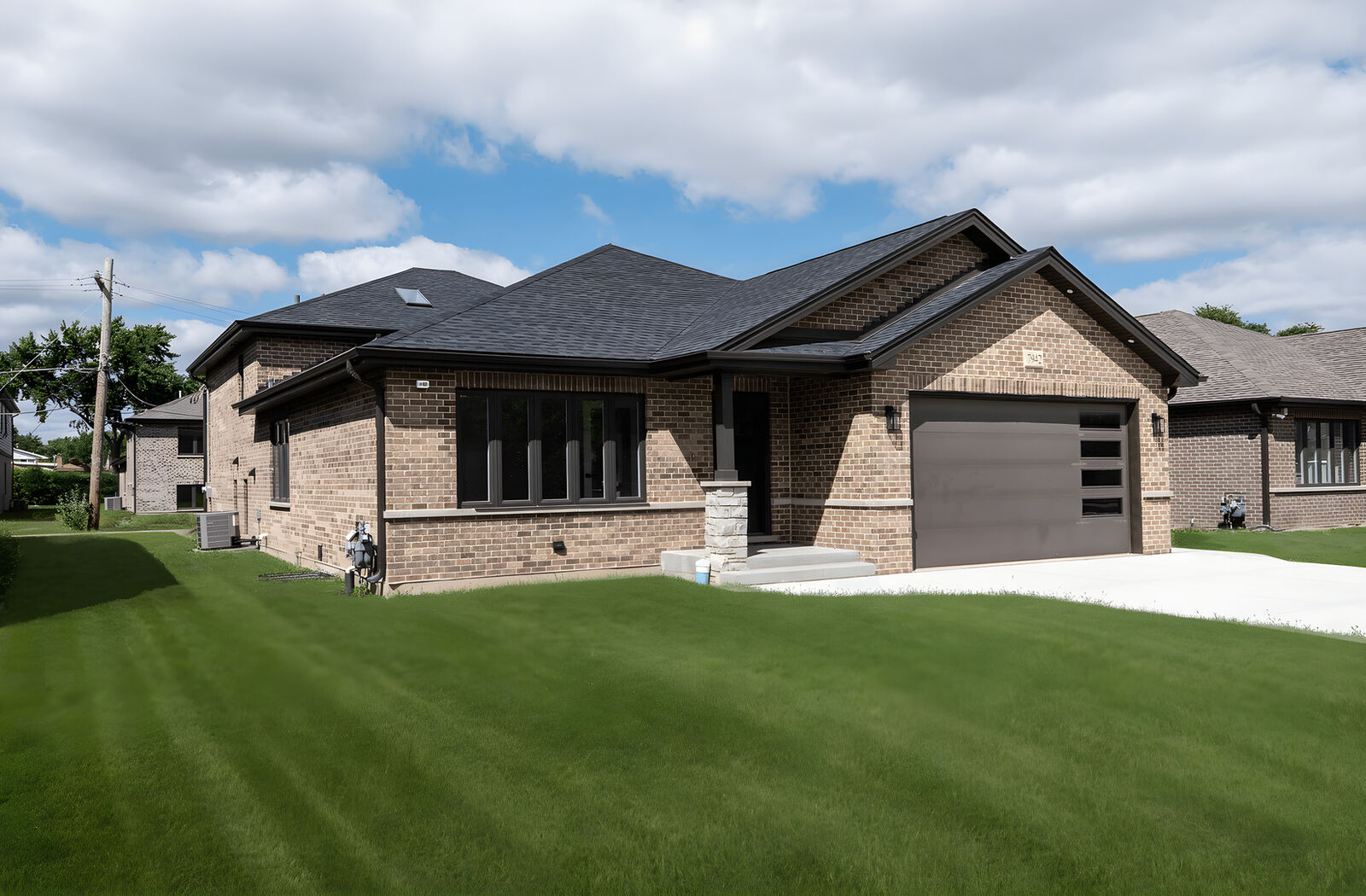 Property Photo:  7942 W 74 Street  IL 60455 