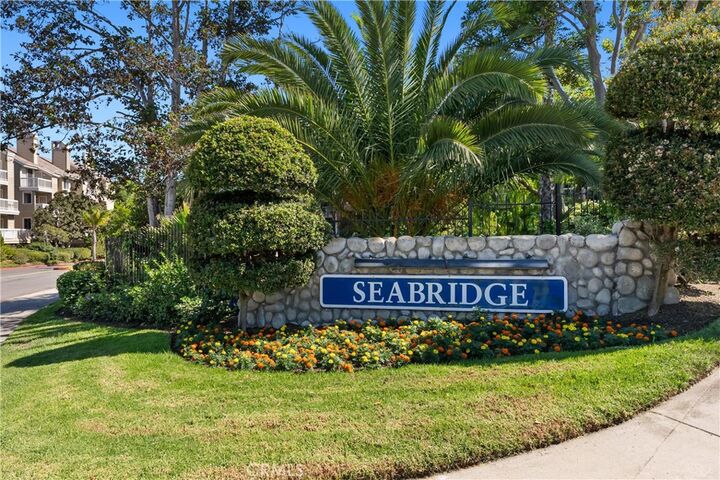 Property Photo:  20251 Cape Coral Lane 315  CA 92646 