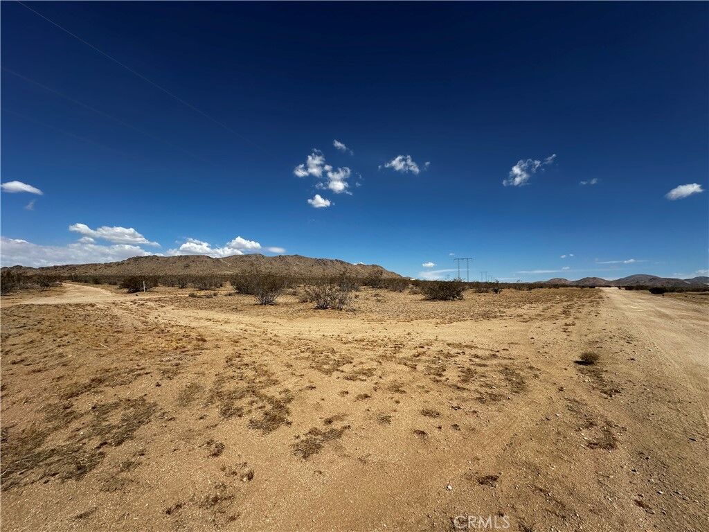 Property Photo:  26 Colusa Rd.  CA 92307 