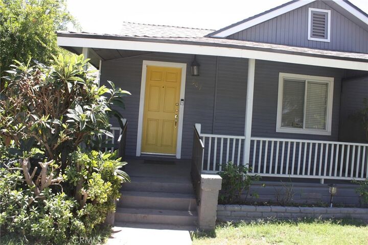 Property Photo: 507 W State Street CA 92373
