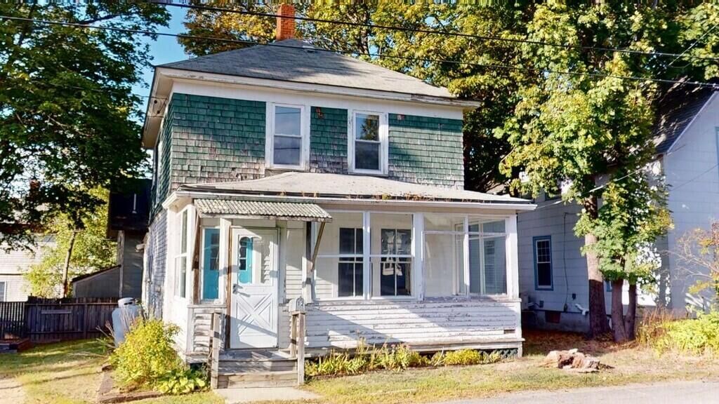 Property Photo:  12 Bowles Avenue  ME 04609 