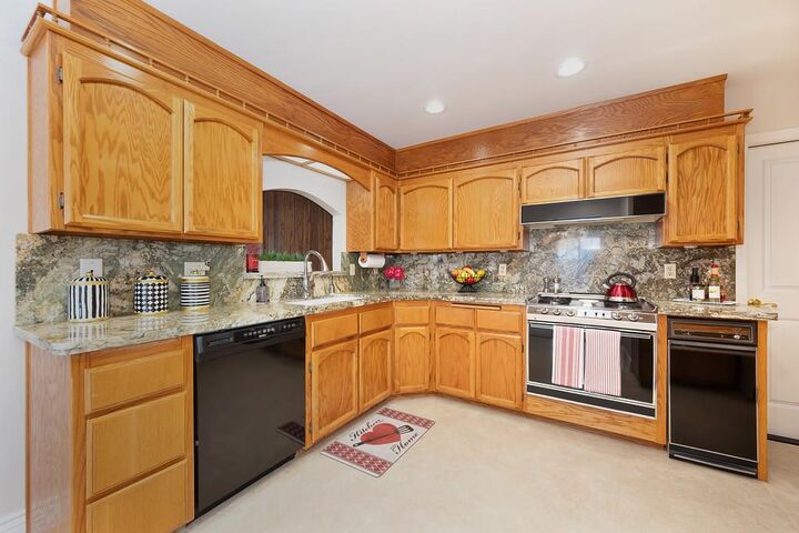 Property Photo: 7101 Thomas Drive CA 95660