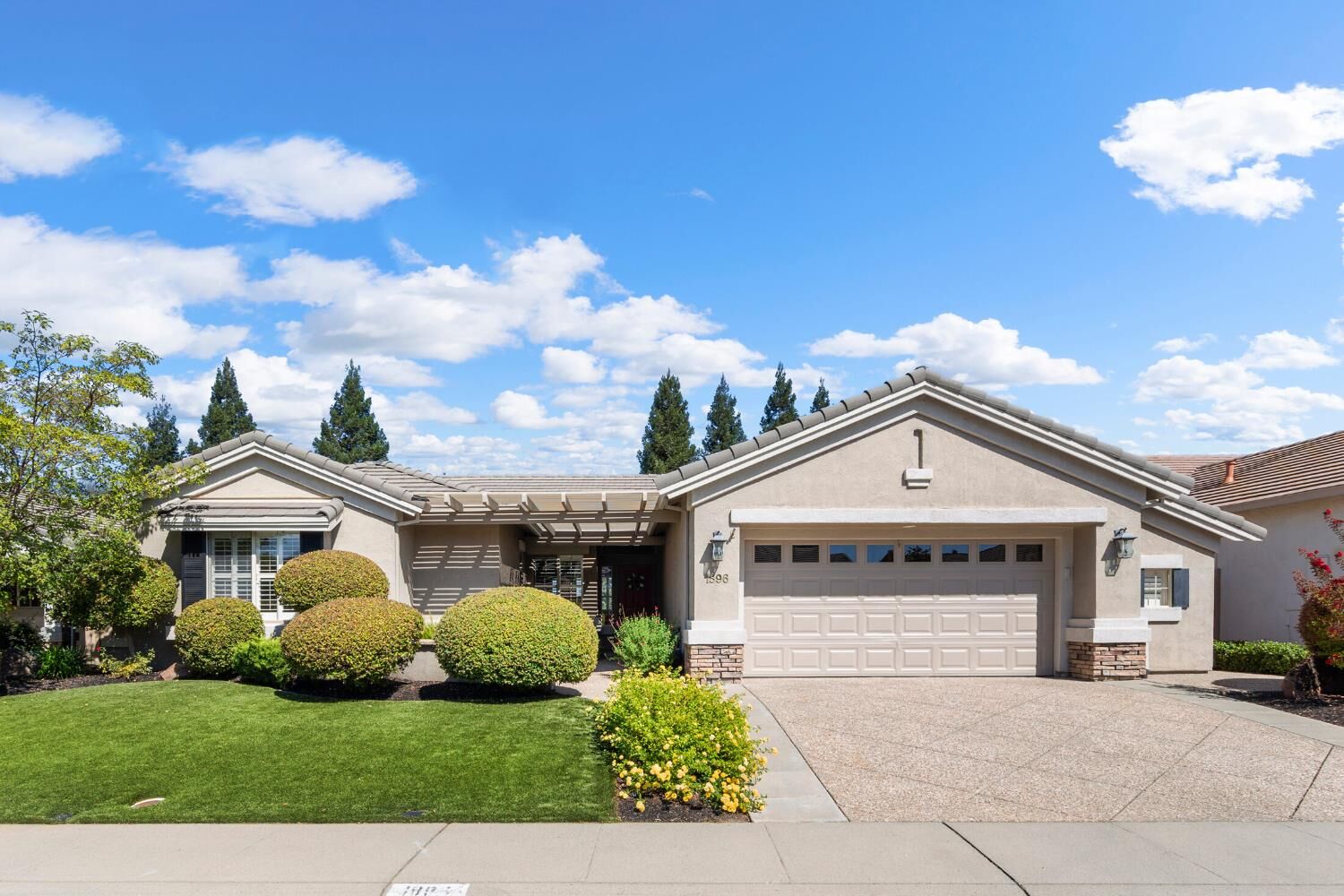 Property Photo: 1896 Andover Lane CA 95648