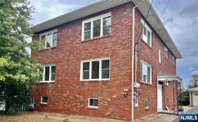 Property Photo:  19 Kipp Avenue  NJ 07407 
