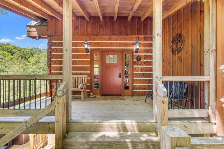 Property Photo:  498 Lakeside Drive  KY 41365 
