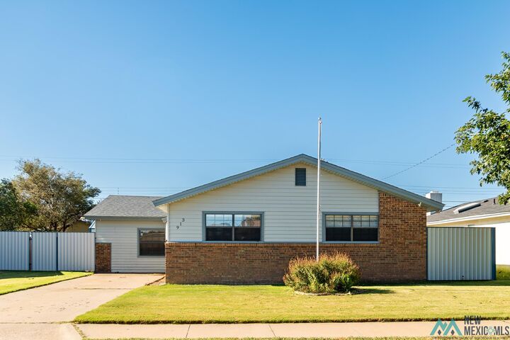 913 Comer Drive  Clovis NM 88101 photo