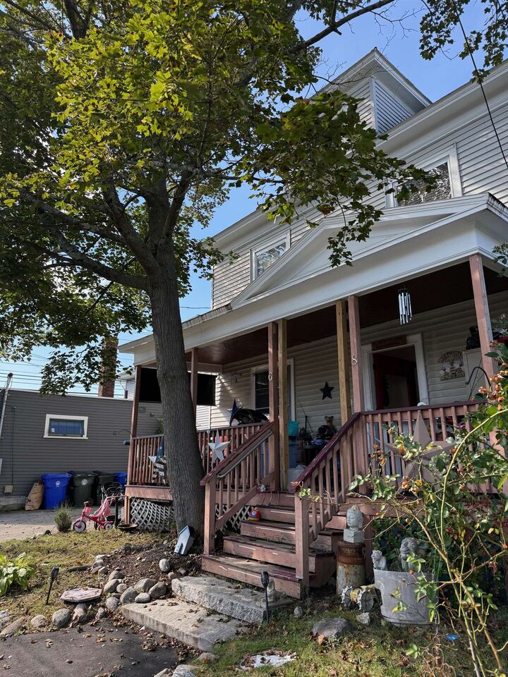 Property Photo:  6 Ray Street  NH 03104 