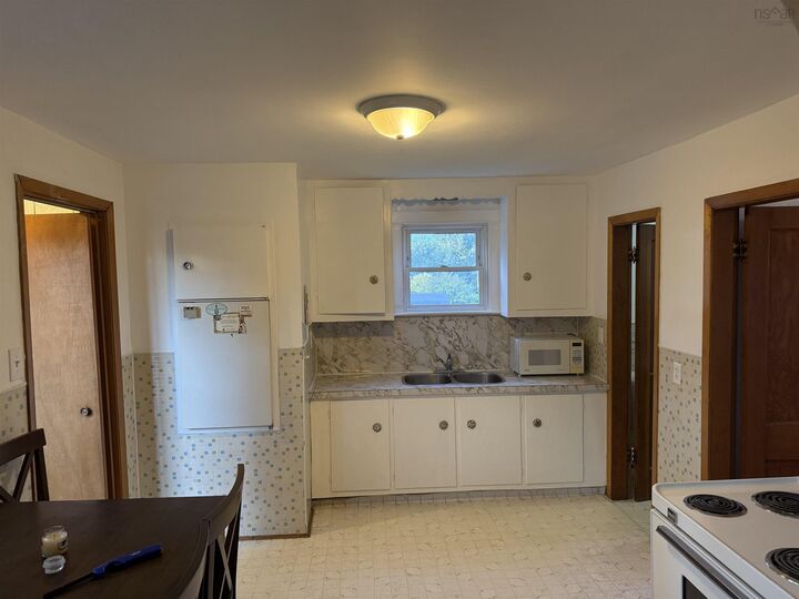 Property Photo:  3513 Spruce Street  NS B1H 2C4 