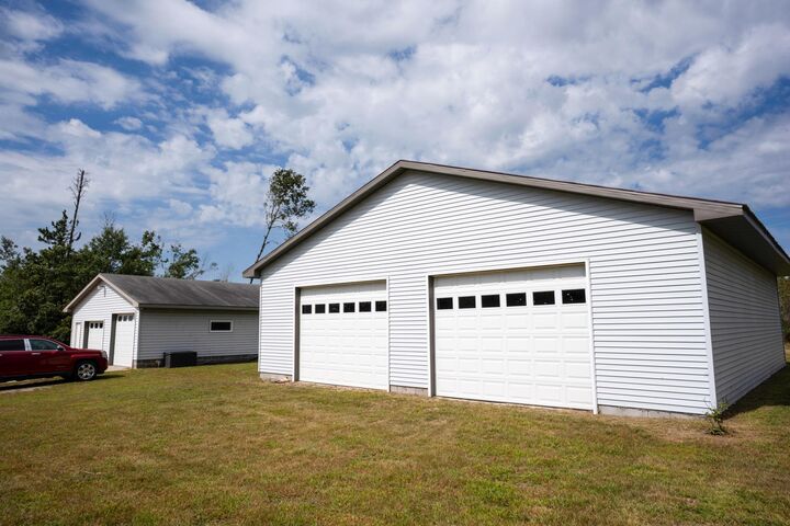 Property Photo:  9207 Capella Drive NW  MN 56601