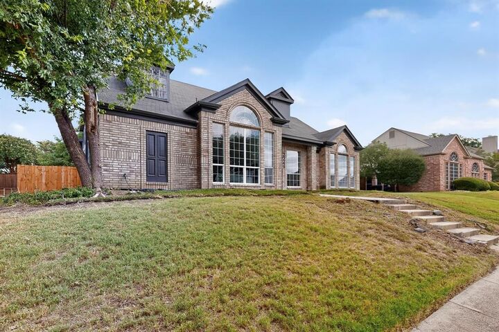 Property Photo: 2249 Cross Timber Drive TX 75181