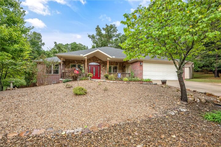 Property Photo: 6 Hallock Drive AR 72714