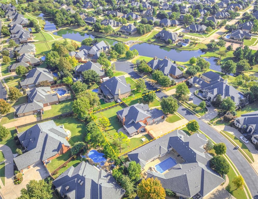 Property Photo:  8301 NW 125th Street  OK 73142
