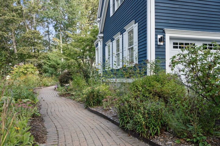 Property Photo:  33 Whispering Way  MA 01775 