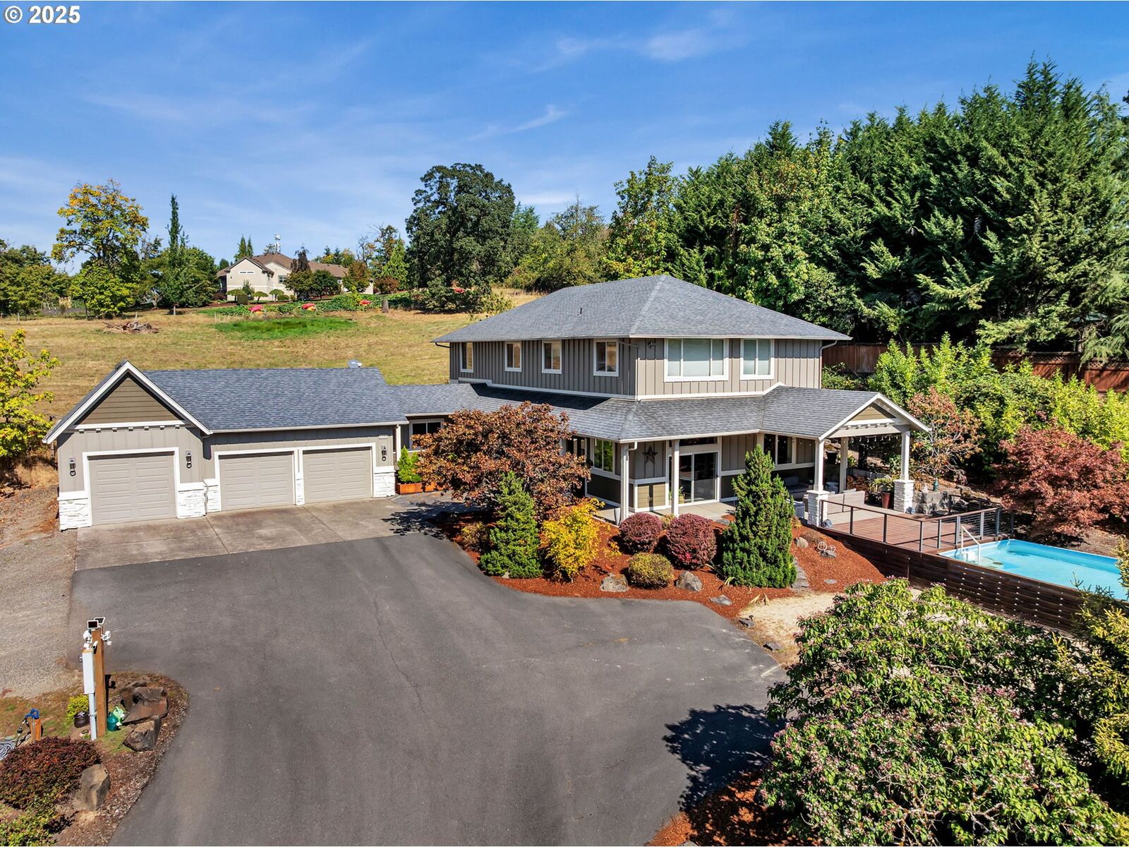 Property Photo:  2304 NW 209th St  WA 98642 