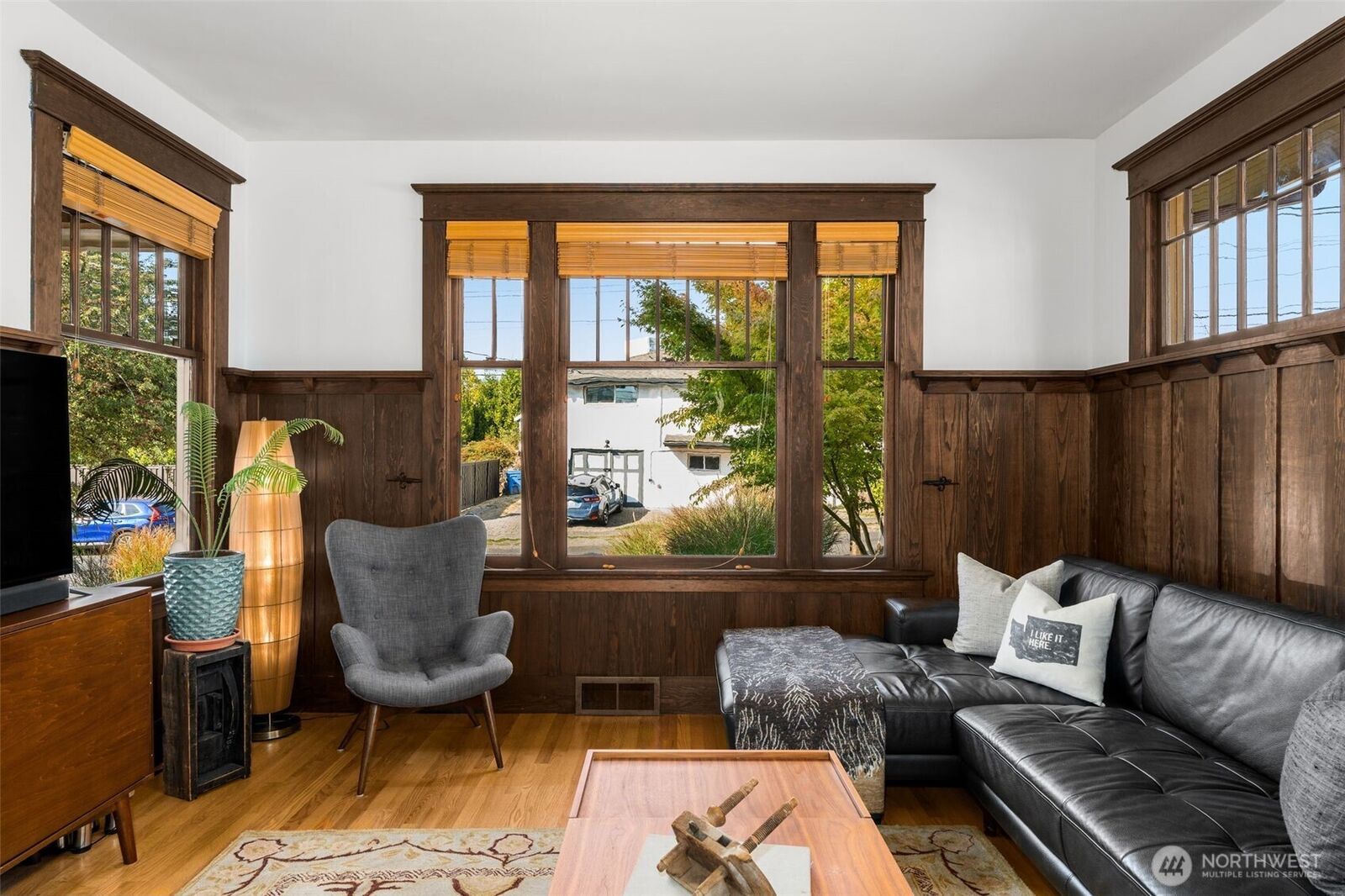 Property Photo: 1743 S Angeline WA 98108