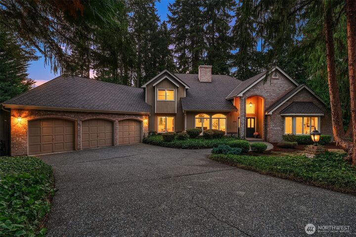 Property Photo:  16707 NE 124th Street  WA 98052 