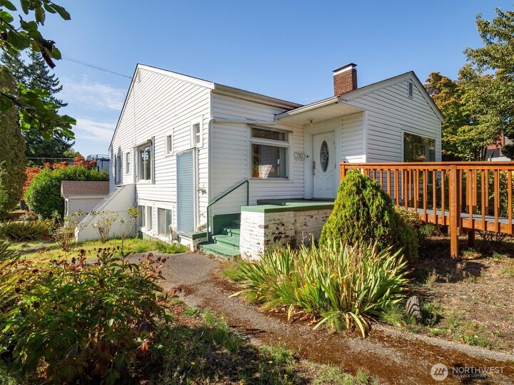 7003  40th Avenue NE  Seattle WA 98115 photo
